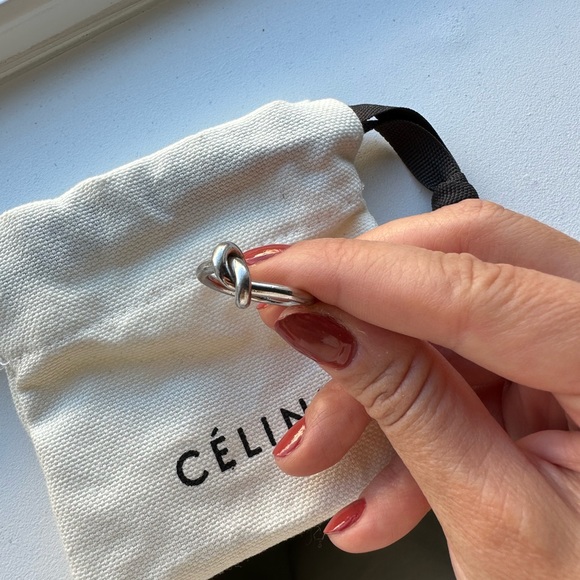 Celine Knot Ring - Picture 9 of 9